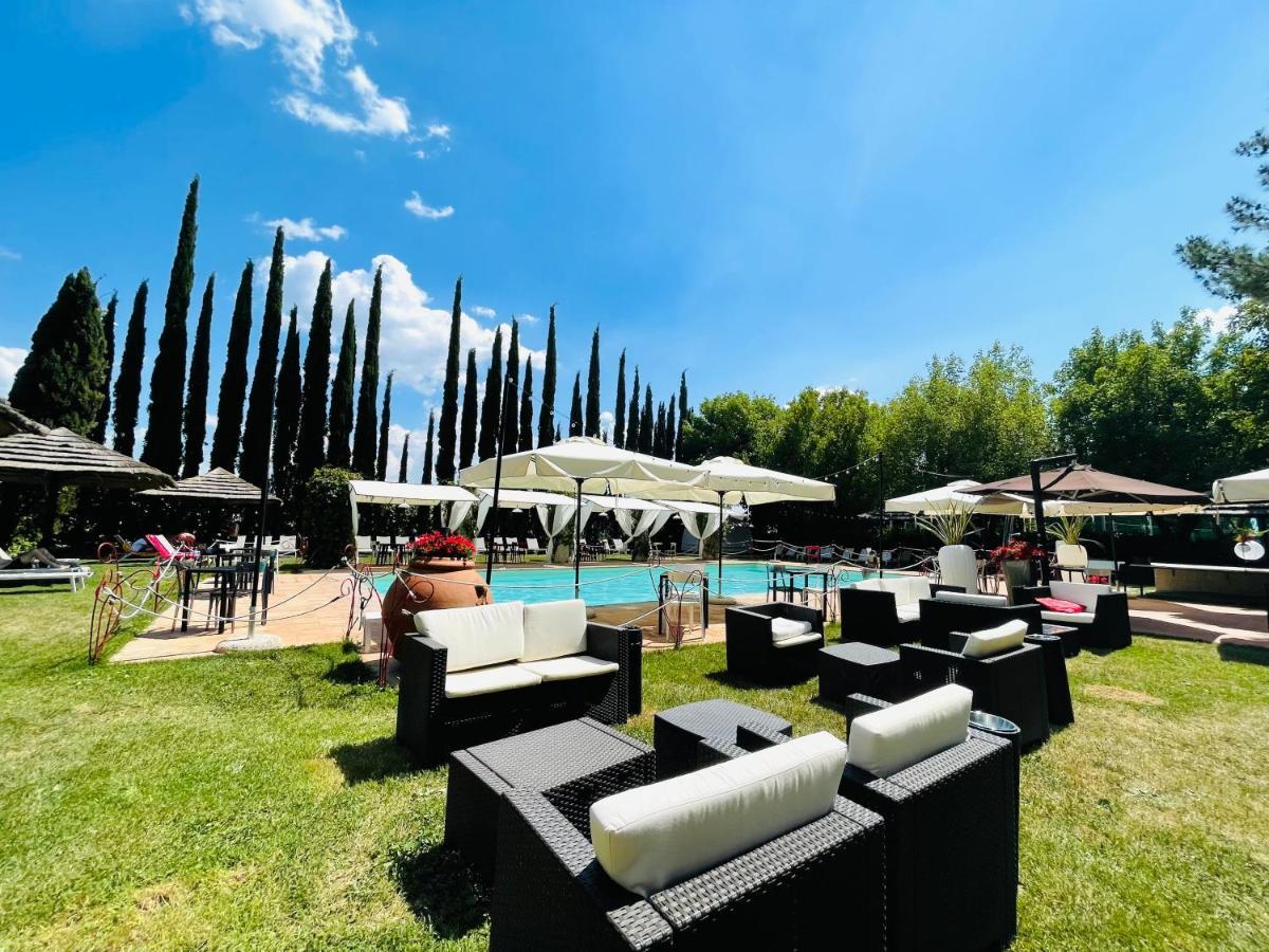 Mapepa Village Apartments Spello Εξωτερικό φωτογραφία